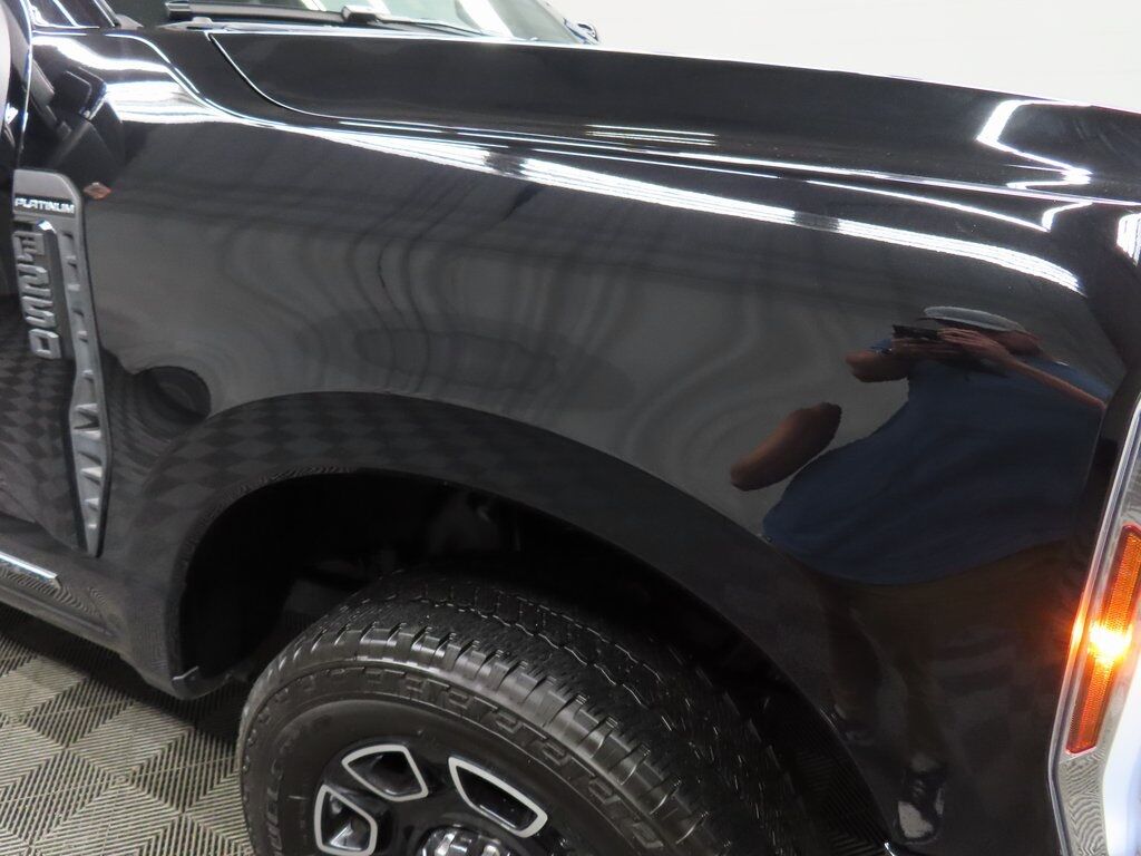 2025 Ford F-250 Super Duty 4x4 Crew Cab Platinum Fond du Lac WI 2025 Ford F-250 Super Duty 4x4 Crew Cab Platinum Fond du Lac WI