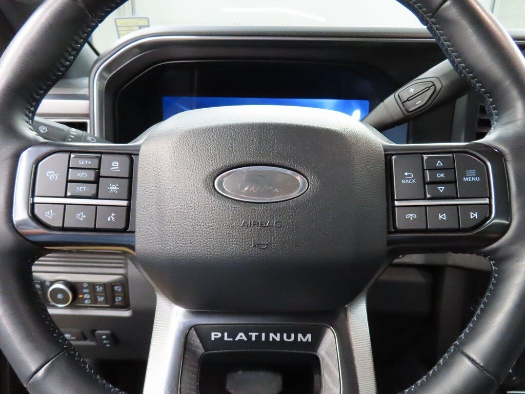 2025 Ford F-250 Super Duty 4x4 Crew Cab Platinum Fond du Lac WI 2025 Ford F-250 Super Duty 4x4 Crew Cab Platinum Fond du Lac WI