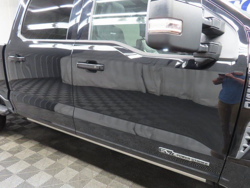 2025 Ford F-250 Super Duty 4x4 Crew Cab Platinum Fond du Lac WI 2025 Ford F-250 Super Duty 4x4 Crew Cab Platinum Fond du Lac WI