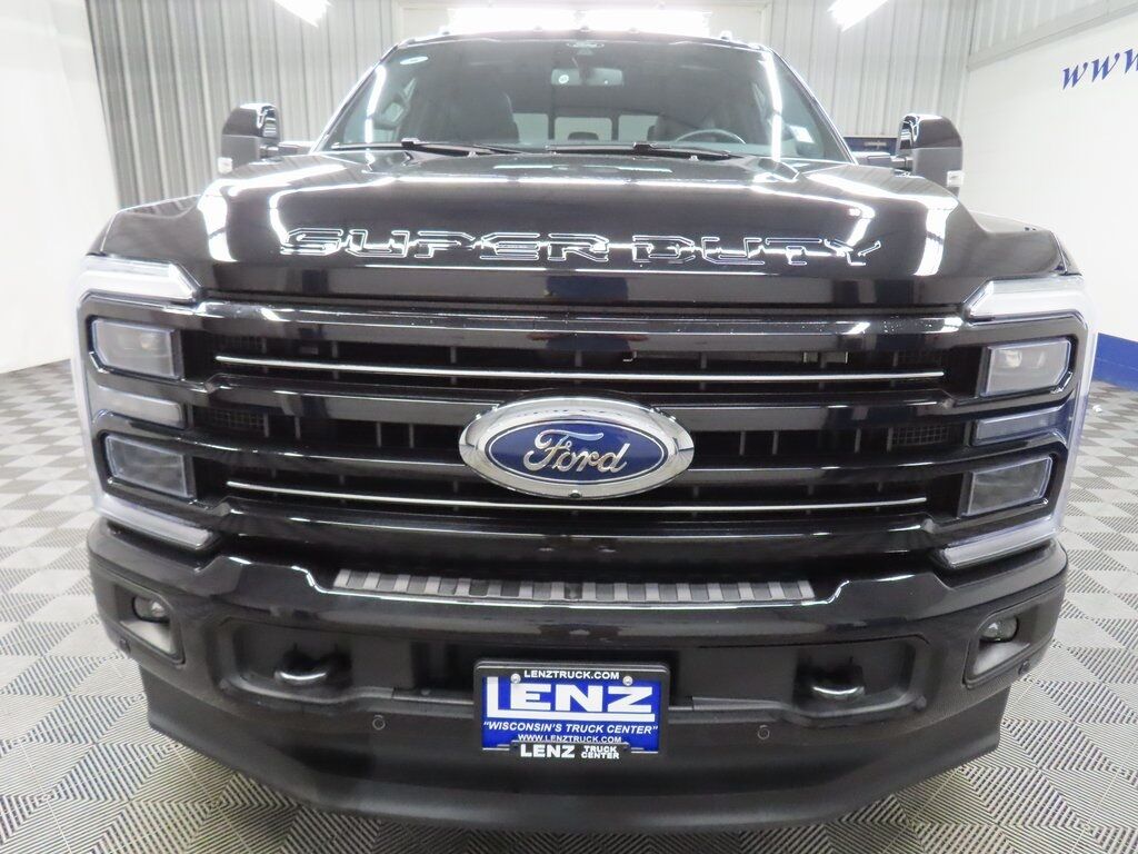 2025 Ford F-250 Super Duty 4x4 Crew Cab Platinum Fond du Lac WI 2025 Ford F-250 Super Duty 4x4 Crew Cab Platinum Fond du Lac WI