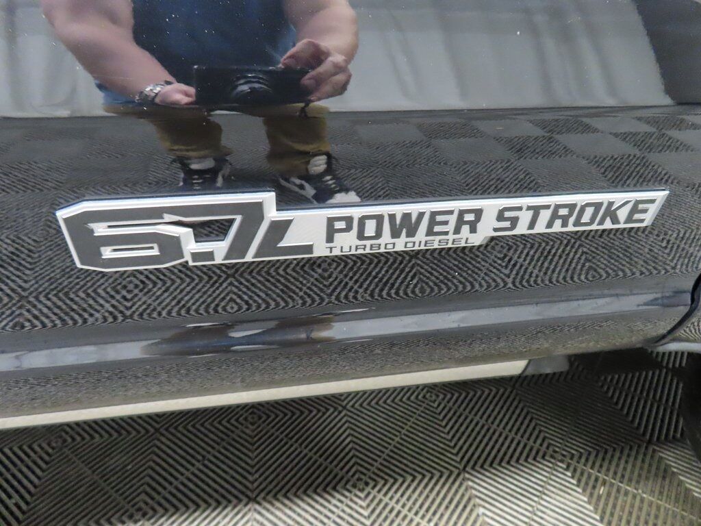 2025 Ford F-250 Super Duty 4x4 Crew Cab Platinum Fond du Lac WI 2025 Ford F-250 Super Duty 4x4 Crew Cab Platinum Fond du Lac WI