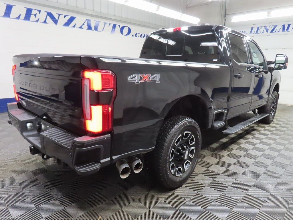 2025 Ford F-250 Super Duty 4x4 Crew Cab Platinum Fond du Lac WI 2025 Ford F-250 Super Duty 4x4 Crew Cab Platinum Fond du Lac WI