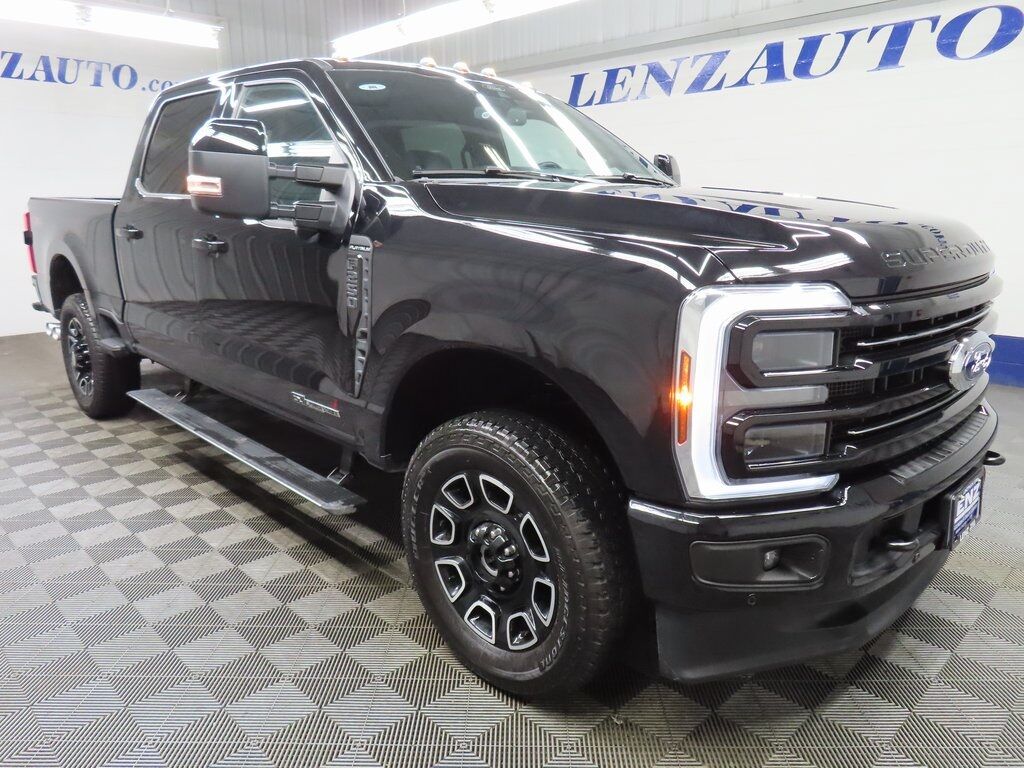 2025 Ford F-250 Super Duty 4x4 Crew Cab Platinum Fond du Lac WI 2025 Ford F-250 Super Duty 4x4 Crew Cab Platinum Fond du Lac WI