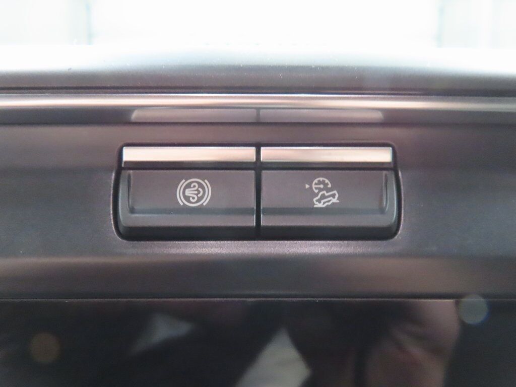 2025 Ford F-250 Super Duty 4x4 Crew Cab Platinum Fond du Lac WI 2025 Ford F-250 Super Duty 4x4 Crew Cab Platinum Fond du Lac WI