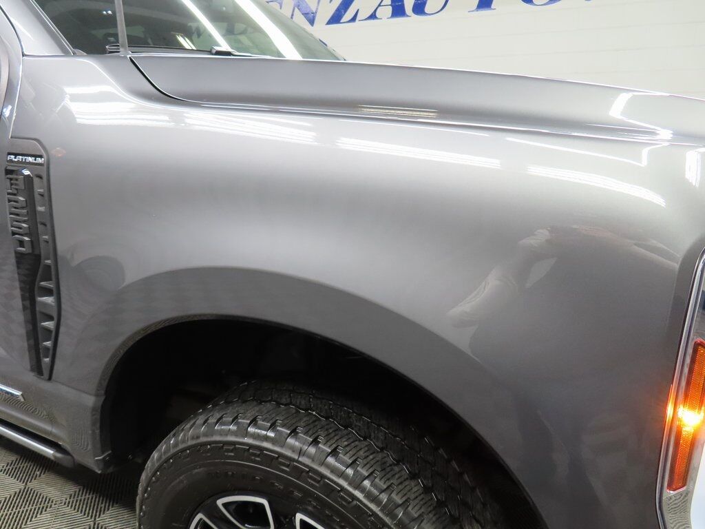 2025 Ford F-250 Super Duty 4x4 Crew Cab Platinum Fond du Lac WI 2025 Ford F-250 Super Duty 4x4 Crew Cab Platinum Fond du Lac WI