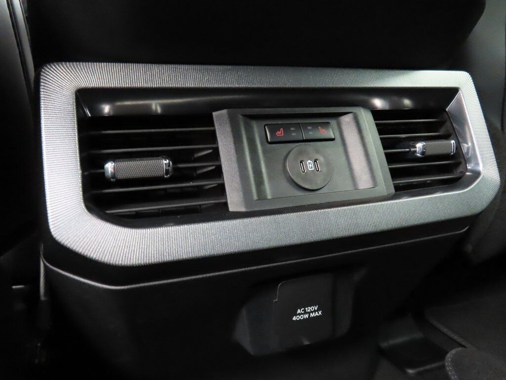 2025 Ford F-250 Super Duty 4x4 Crew Cab Platinum Fond du Lac WI 2025 Ford F-250 Super Duty 4x4 Crew Cab Platinum Fond du Lac WI