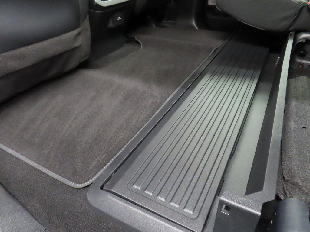 2025 Ford F-250 Super Duty 4x4 Crew Cab Platinum Fond du Lac WI 2025 Ford F-250 Super Duty 4x4 Crew Cab Platinum Fond du Lac WI