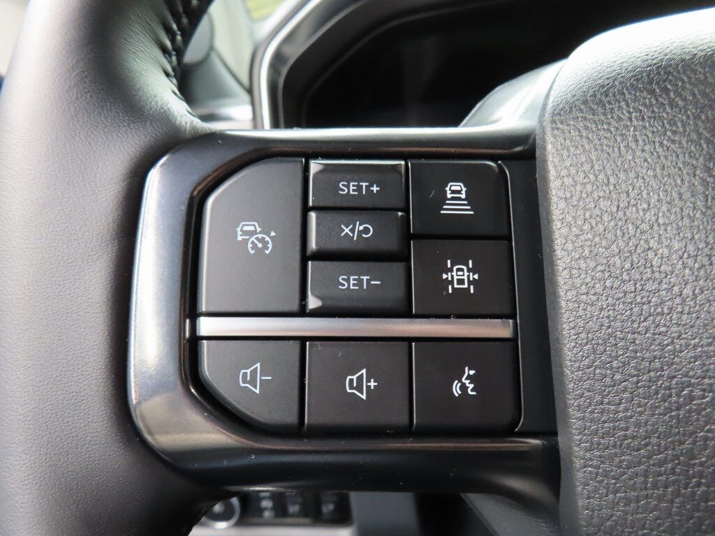 2025 Ford F-250 Super Duty 4x4 Crew Cab Platinum Fond du Lac WI 2025 Ford F-250 Super Duty 4x4 Crew Cab Platinum Fond du Lac WI