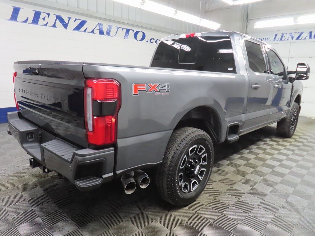 2025 Ford F-250 Super Duty 4x4 Crew Cab Platinum Fond du Lac WI 2025 Ford F-250 Super Duty 4x4 Crew Cab Platinum Fond du Lac WI