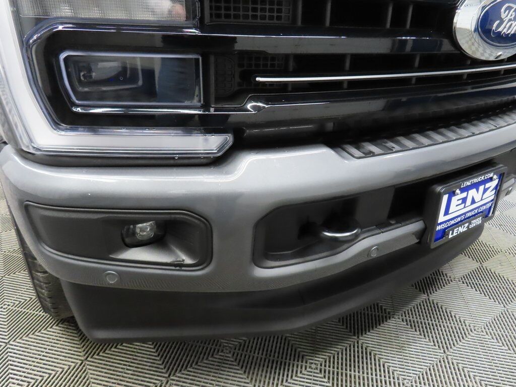 2025 Ford F-250 Super Duty 4x4 Crew Cab Platinum Fond du Lac WI 2025 Ford F-250 Super Duty 4x4 Crew Cab Platinum Fond du Lac WI