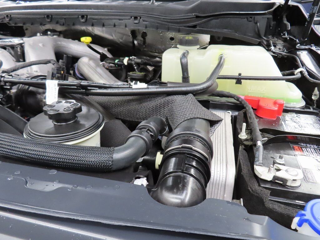 2025 Ford F-250 Super Duty 4x4 Crew Cab Platinum Fond du Lac WI 2025 Ford F-250 Super Duty 4x4 Crew Cab Platinum Fond du Lac WI