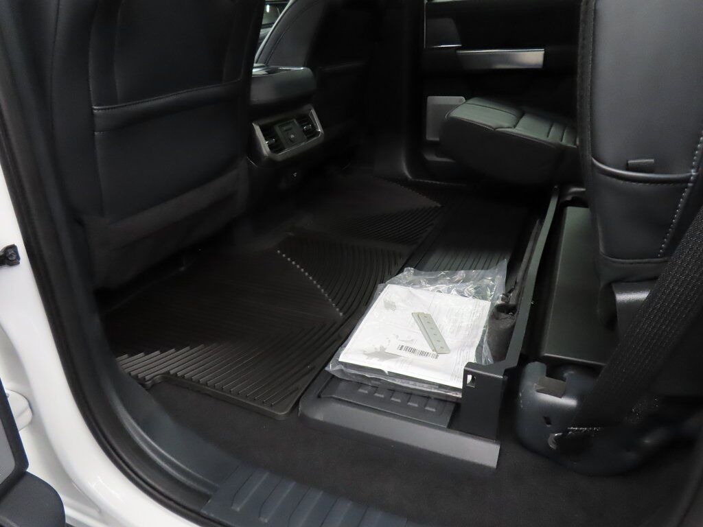 2025 Ford F-250 Super Duty 4x4 Crew Cab Platinum Fond du Lac WI 2025 Ford F-250 Super Duty 4x4 Crew Cab Platinum Fond du Lac WI