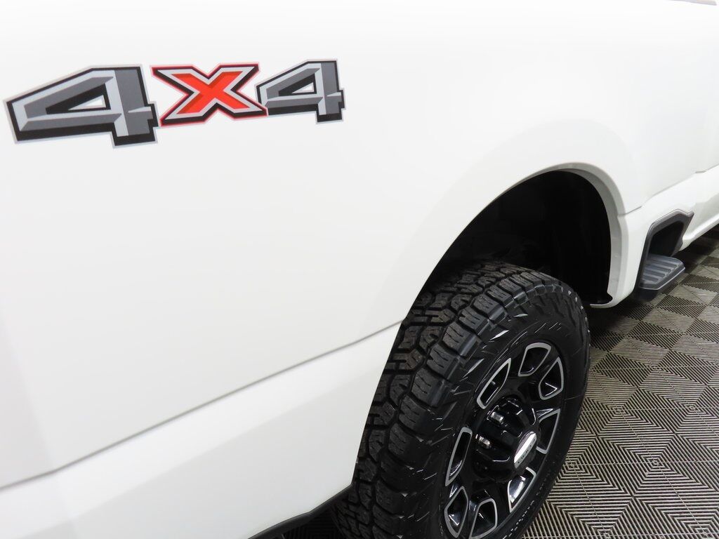 2025 Ford F-250 Super Duty 4x4 Crew Cab Platinum Fond du Lac WI 2025 Ford F-250 Super Duty 4x4 Crew Cab Platinum Fond du Lac WI