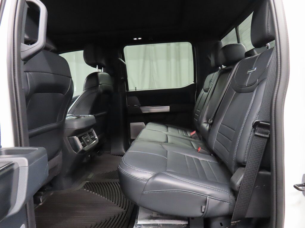 2025 Ford F-250 Super Duty 4x4 Crew Cab Platinum Fond du Lac WI 2025 Ford F-250 Super Duty 4x4 Crew Cab Platinum Fond du Lac WI