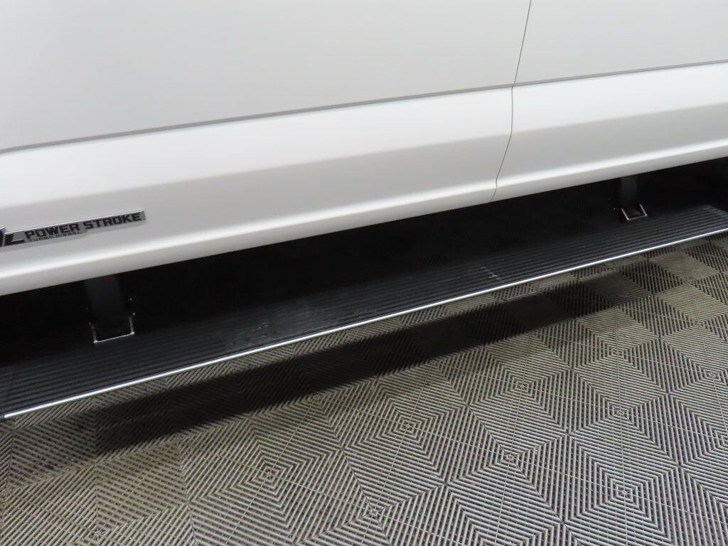 2025 Ford F-250 Super Duty 4x4 Crew Cab Platinum Fond du Lac WI 2025 Ford F-250 Super Duty 4x4 Crew Cab Platinum Fond du Lac WI