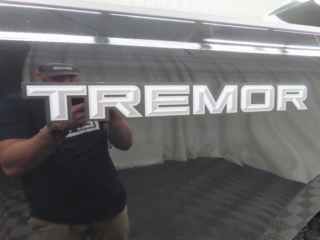 2025 Ford F-250 Super Duty 4x4 Crew Cab XLT Fond du Lac WI 2025 Ford F-250 Super Duty 4x4 Crew Cab XLT Fond du Lac WI