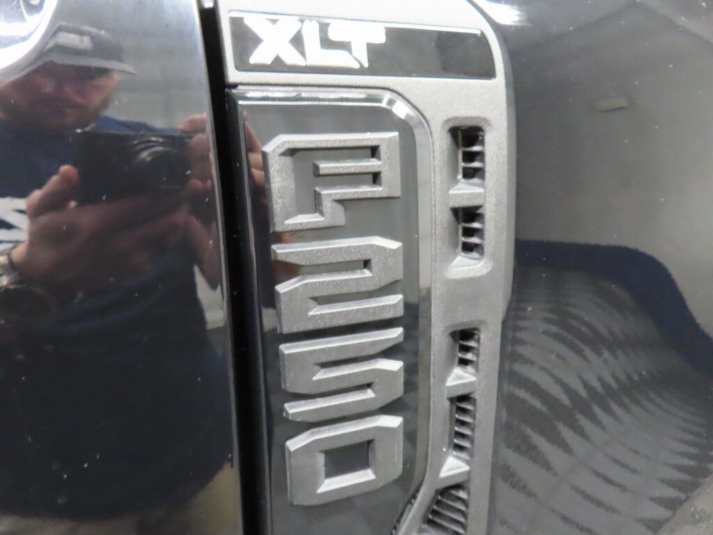 2025 Ford F-250 Super Duty 4x4 Crew Cab XLT Fond du Lac WI 2025 Ford F-250 Super Duty 4x4 Crew Cab XLT Fond du Lac WI