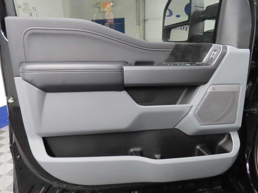 2025 Ford F-250 Super Duty 4x4 Crew Cab XLT Fond du Lac WI 2025 Ford F-250 Super Duty 4x4 Crew Cab XLT Fond du Lac WI