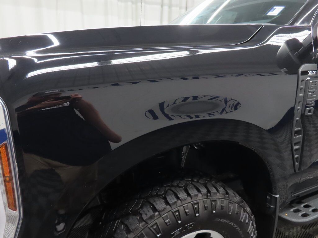 2025 Ford F-250 Super Duty 4x4 Crew Cab XLT Fond du Lac WI 2025 Ford F-250 Super Duty 4x4 Crew Cab XLT Fond du Lac WI