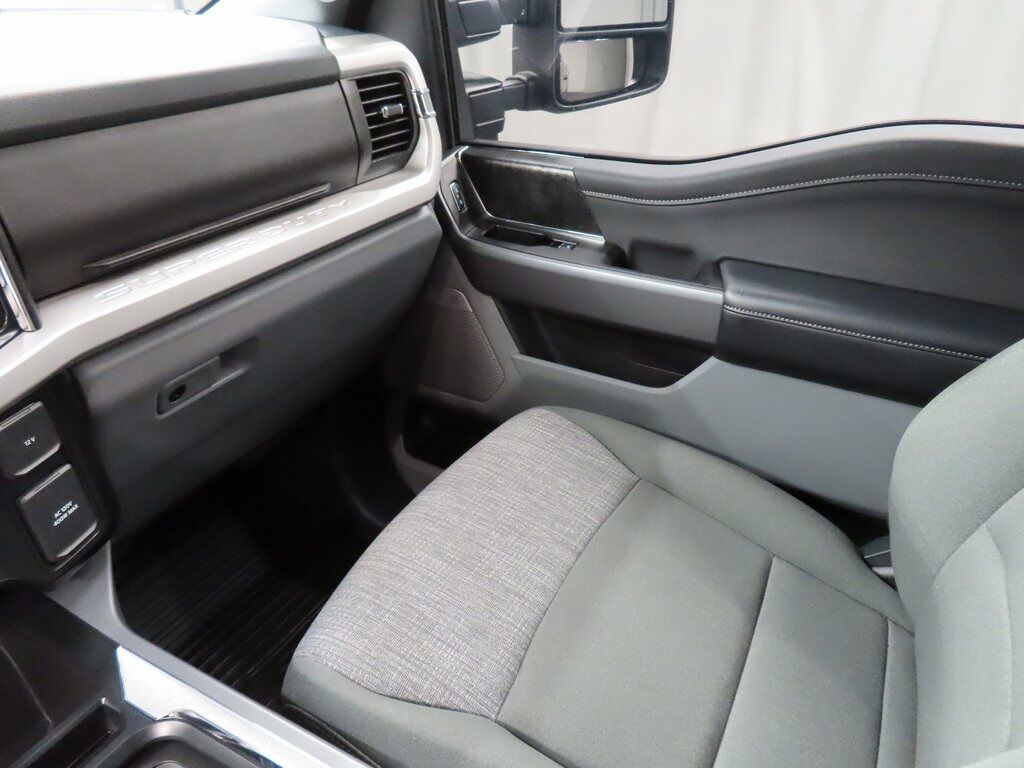 2025 Ford F-250 Super Duty 4x4 Crew Cab XLT Fond du Lac WI 2025 Ford F-250 Super Duty 4x4 Crew Cab XLT Fond du Lac WI