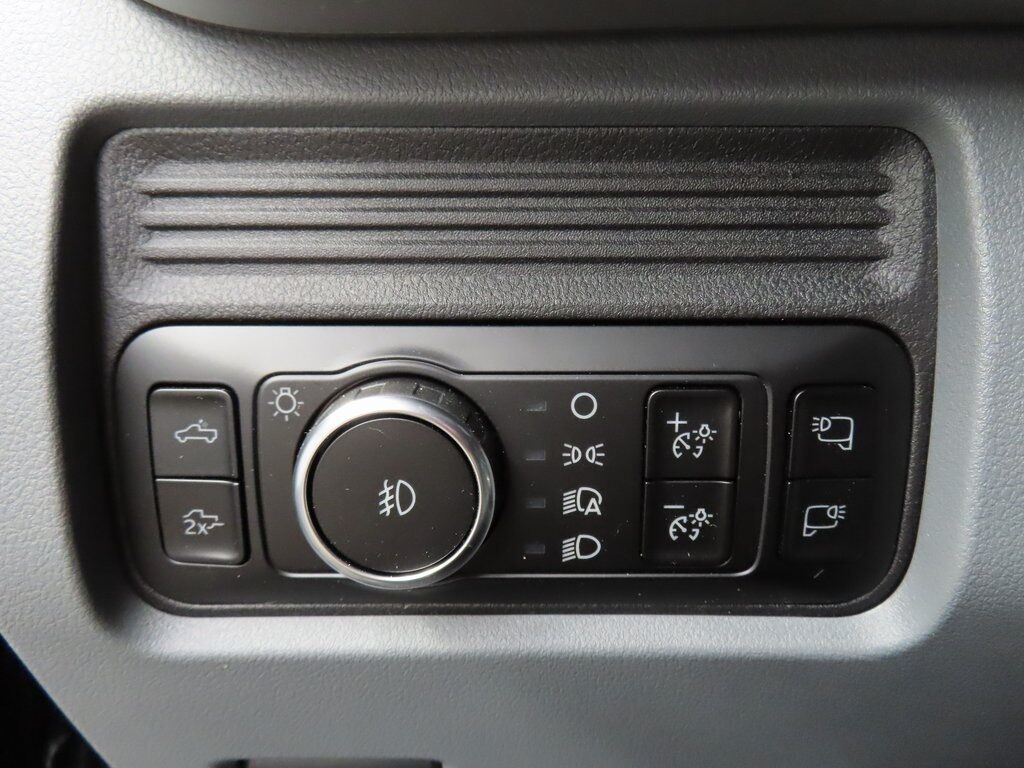 2025 Ford F-250 Super Duty 4x4 Crew Cab XLT Fond du Lac WI 2025 Ford F-250 Super Duty 4x4 Crew Cab XLT Fond du Lac WI