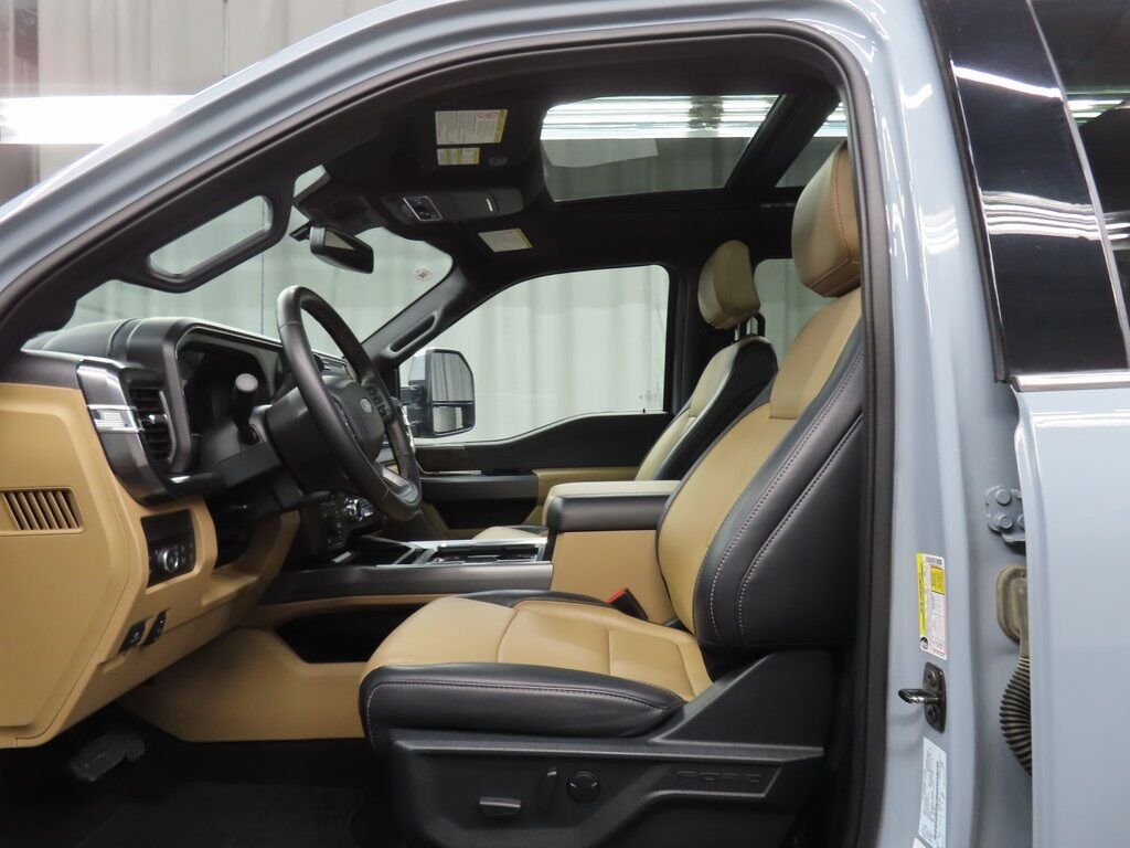 2025 Ford F-350 Super Duty 4x4 Crew Cab Lariat SRW Fond du Lac WI 2025 Ford F-350 Super Duty 4x4 Crew Cab Lariat SRW Fond du Lac WI