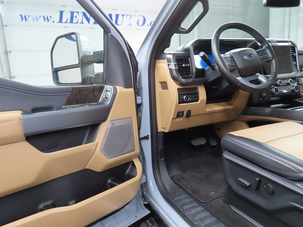 2025 Ford F-350 Super Duty 4x4 Crew Cab Lariat SRW Fond du Lac WI 2025 Ford F-350 Super Duty 4x4 Crew Cab Lariat SRW Fond du Lac WI