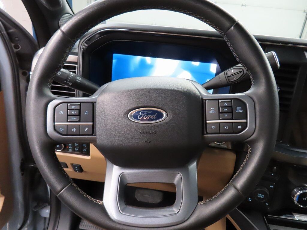 2025 Ford F-350 Super Duty 4x4 Crew Cab Lariat SRW Fond du Lac WI 2025 Ford F-350 Super Duty 4x4 Crew Cab Lariat SRW Fond du Lac WI