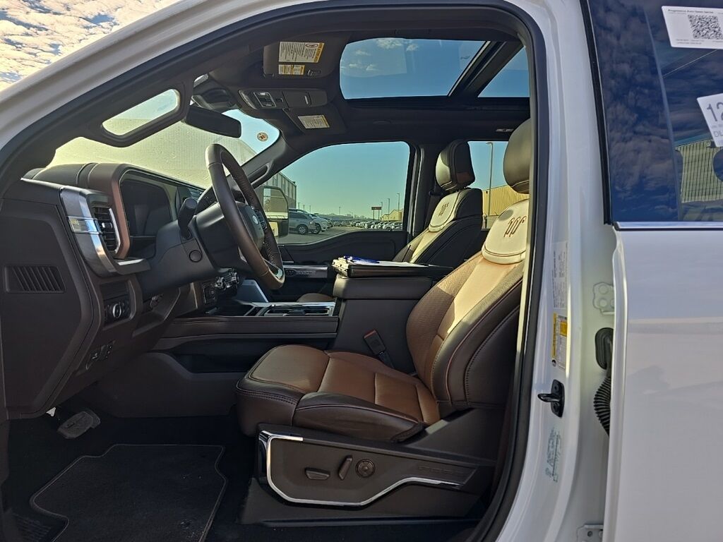 2025 Ford F-450 Super Duty 4x4 Crew Cab King Ranch DRW Fond du Lac WI 2025 Ford F-450 Super Duty 4x4 Crew Cab King Ranch DRW Fond du Lac WI