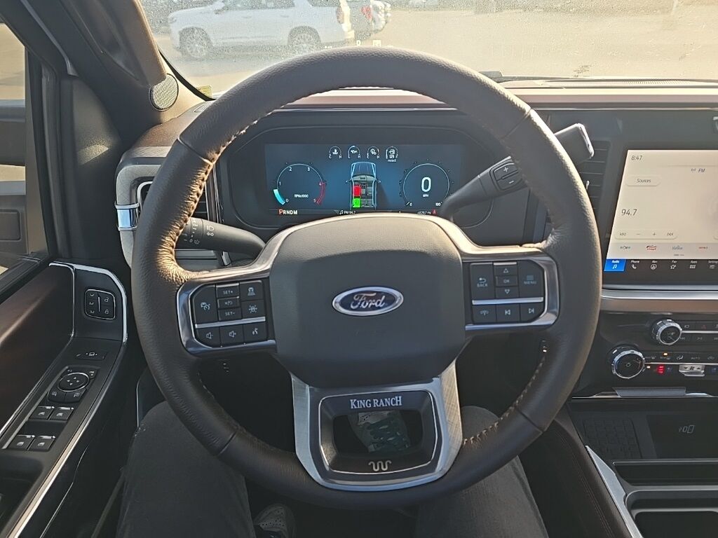 2025 Ford F-450 Super Duty 4x4 Crew Cab King Ranch DRW Fond du Lac WI 2025 Ford F-450 Super Duty 4x4 Crew Cab King Ranch DRW Fond du Lac WI