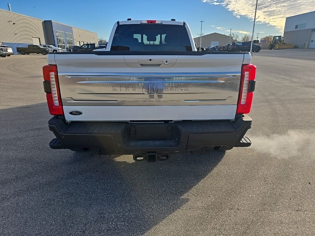 2025 Ford F-450 Super Duty 4x4 Crew Cab King Ranch DRW Fond du Lac WI 2025 Ford F-450 Super Duty 4x4 Crew Cab King Ranch DRW Fond du Lac WI