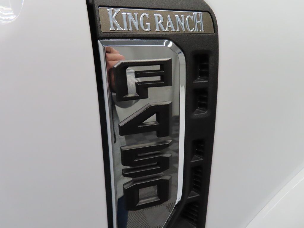 2025 Ford F-450 Super Duty 4x4 Crew Cab King Ranch DRW Fond du Lac WI 2025 Ford F-450 Super Duty 4x4 Crew Cab King Ranch DRW Fond du Lac WI