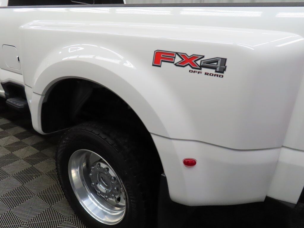 2025 Ford F-450 Super Duty 4x4 Crew Cab Platinum DRW Fond du Lac WI 2025 Ford F-450 Super Duty 4x4 Crew Cab Platinum DRW Fond du Lac WI