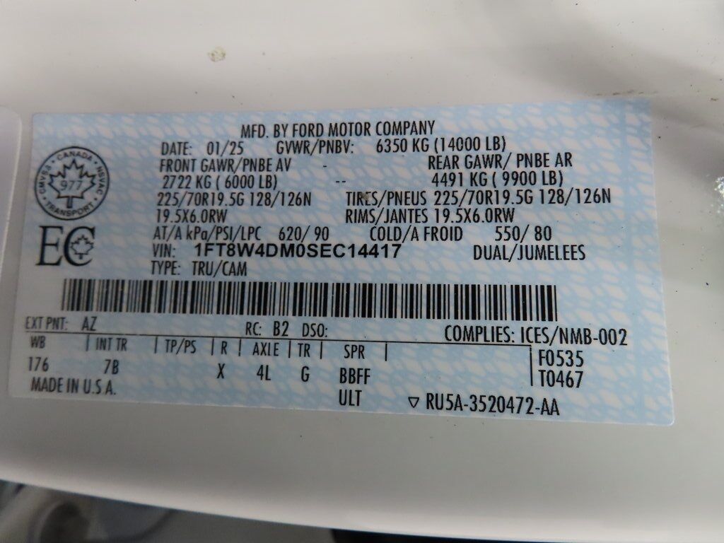 2025 Ford F-450 Super Duty 4x4 Crew Cab Platinum DRW Fond du Lac WI 2025 Ford F-450 Super Duty 4x4 Crew Cab Platinum DRW Fond du Lac WI