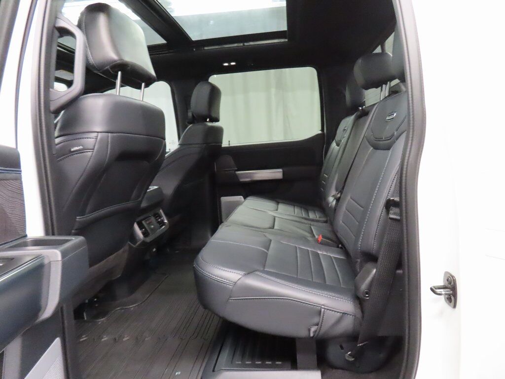 2025 Ford F-450 Super Duty 4x4 Crew Cab Platinum DRW Fond du Lac WI 2025 Ford F-450 Super Duty 4x4 Crew Cab Platinum DRW Fond du Lac WI