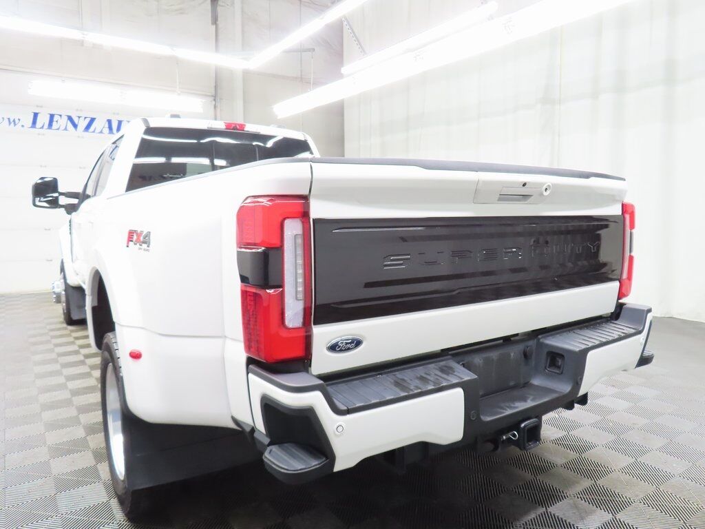 2025 Ford F-450 Super Duty 4x4 Crew Cab Platinum DRW Fond du Lac WI 2025 Ford F-450 Super Duty 4x4 Crew Cab Platinum DRW Fond du Lac WI