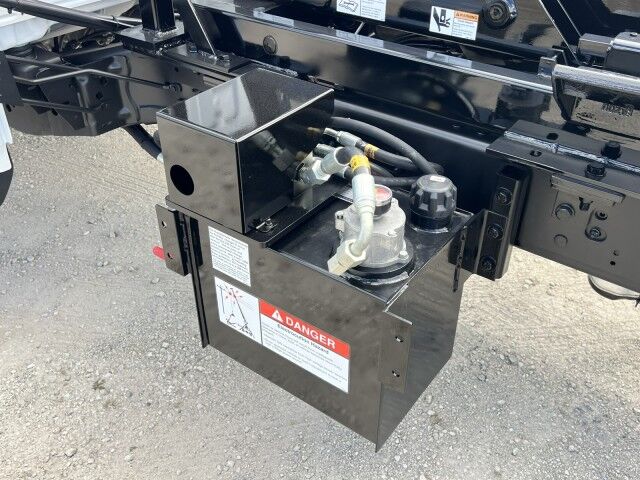 2025 Ford F-600XL 4X4 Stellar Shuttle 120-14 Hook Lift Truck Homestead FL 2025 Ford F-600XL 4X4 Stellar Shuttle 120-14 Hook Lift Truck Homestead FL