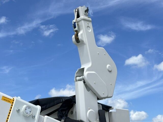 2025 Ford F-600XL Dur-A-Lift DPM2-52DU 59' Insulated Bucket Truck Homestead FL 2025 Ford F-600XL Dur-A-Lift DPM2-52DU 59' Insulated Bucket Truck Homestead FL