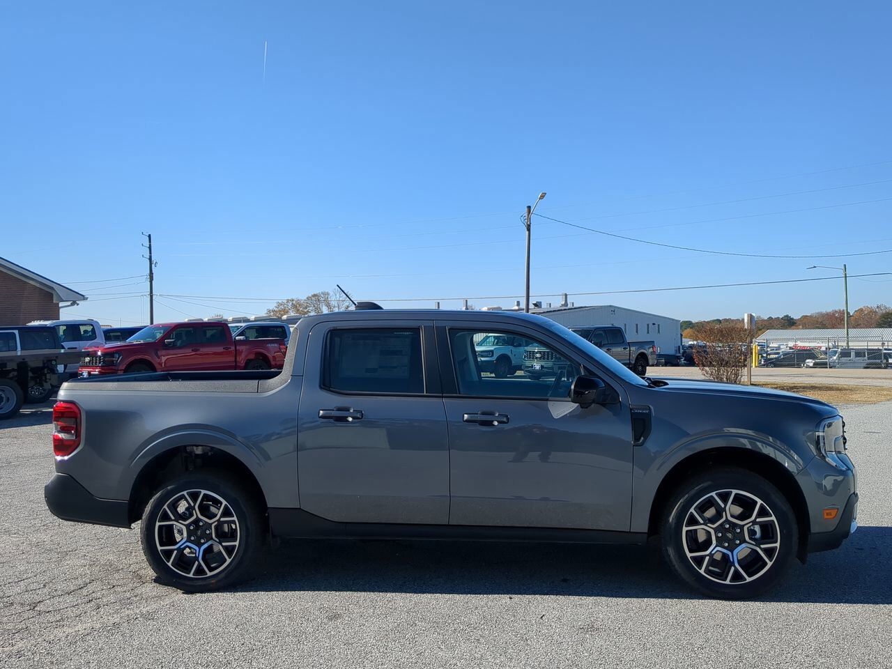 2025 Ford Maverick LARIAT Appleton WI