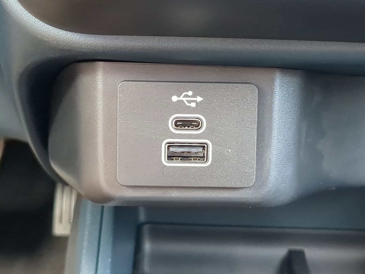 2025 Ford Maverick XL Appleton WI