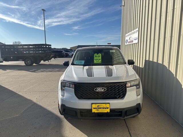 2025 Ford Maverick XLT Watertown SD 2025 Ford Maverick XLT Watertown SD