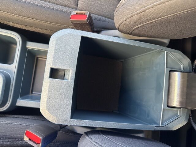 2025 Ford Maverick XLT Watertown SD 2025 Ford Maverick XLT Watertown SD