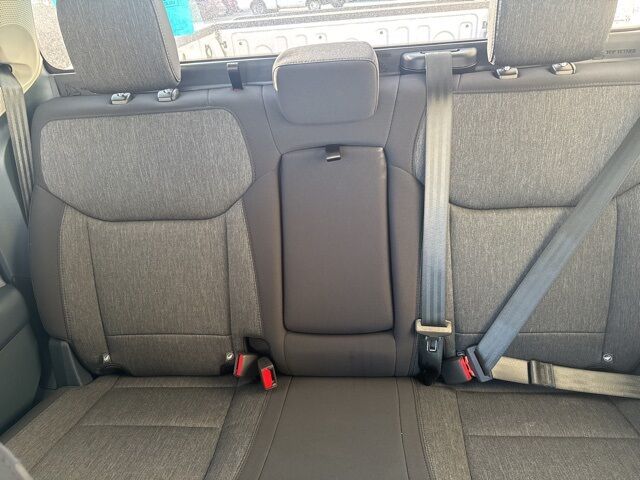 2025 Ford Maverick XLT Watertown SD 2025 Ford Maverick XLT Watertown SD