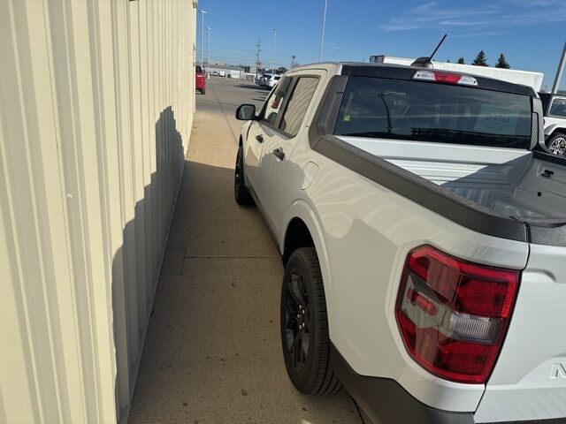 2025 Ford Maverick XLT Watertown SD 2025 Ford Maverick XLT Watertown SD