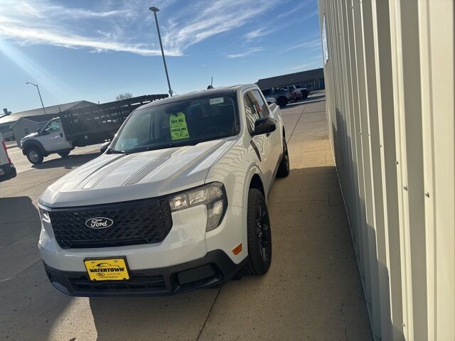 2025 Ford Maverick XLT Watertown SD 2025 Ford Maverick XLT Watertown SD