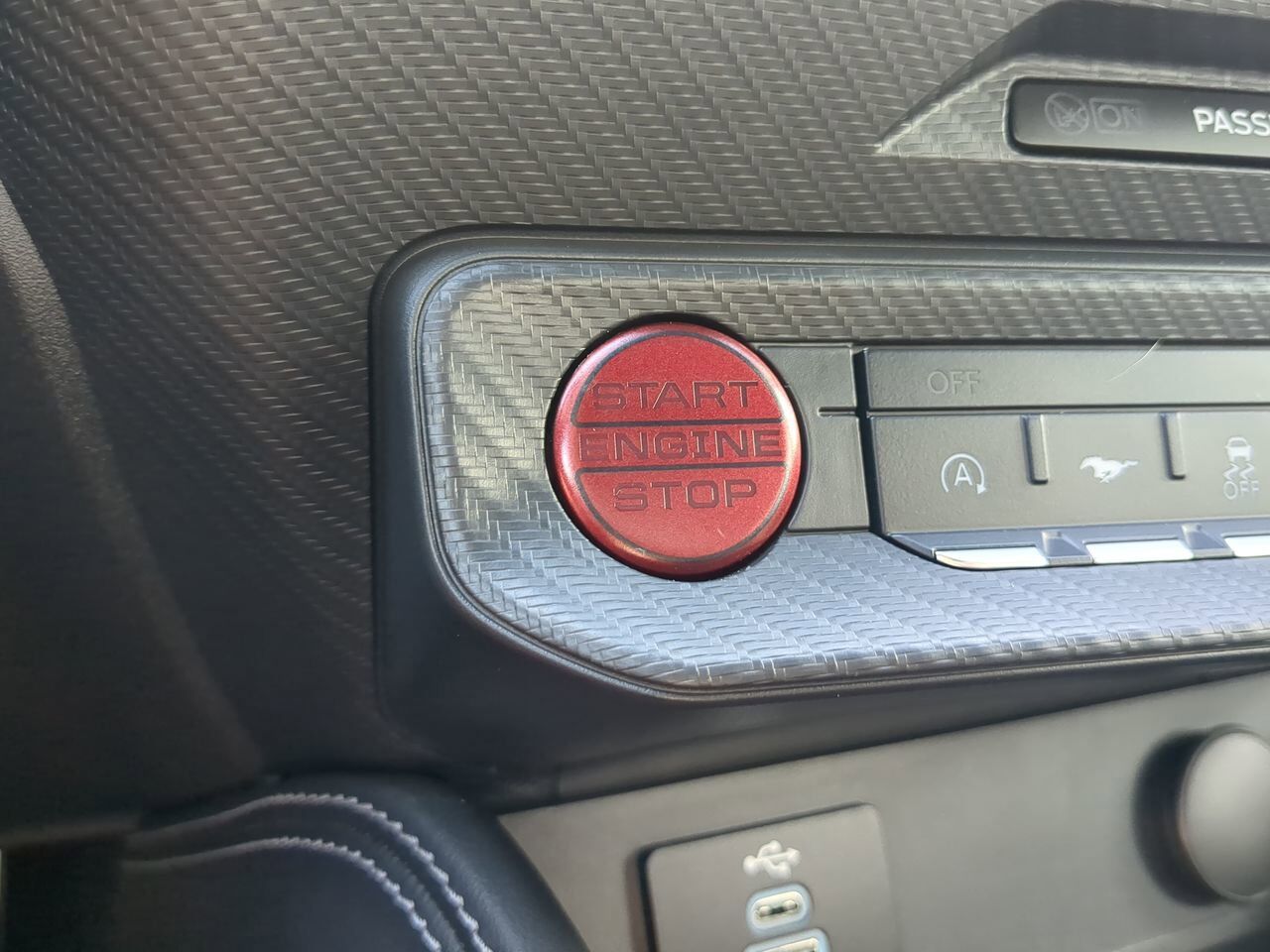 2025 Ford Mustang Eco Appleton WI