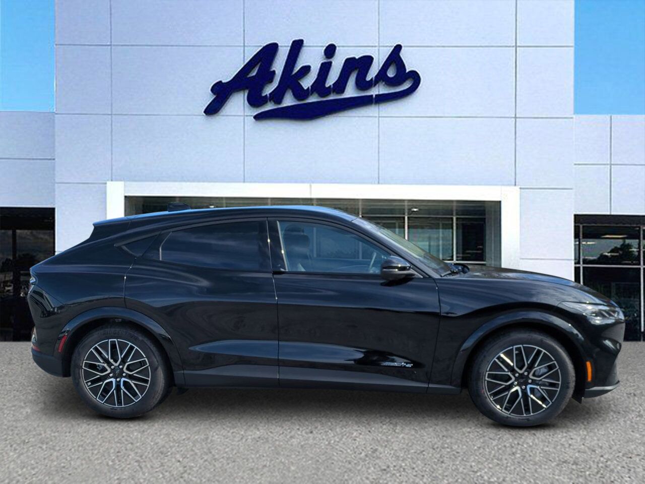 2025 Ford Mustang Mach-E Premium Appleton WI