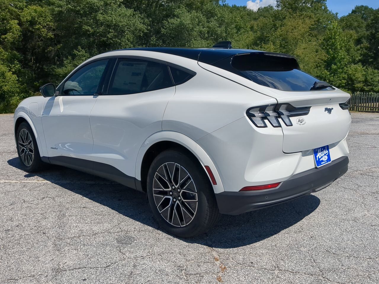 2025 Ford Mustang Mach-E Premium Appleton WI 2025 Ford Mustang Mach-E Premium Appleton WI