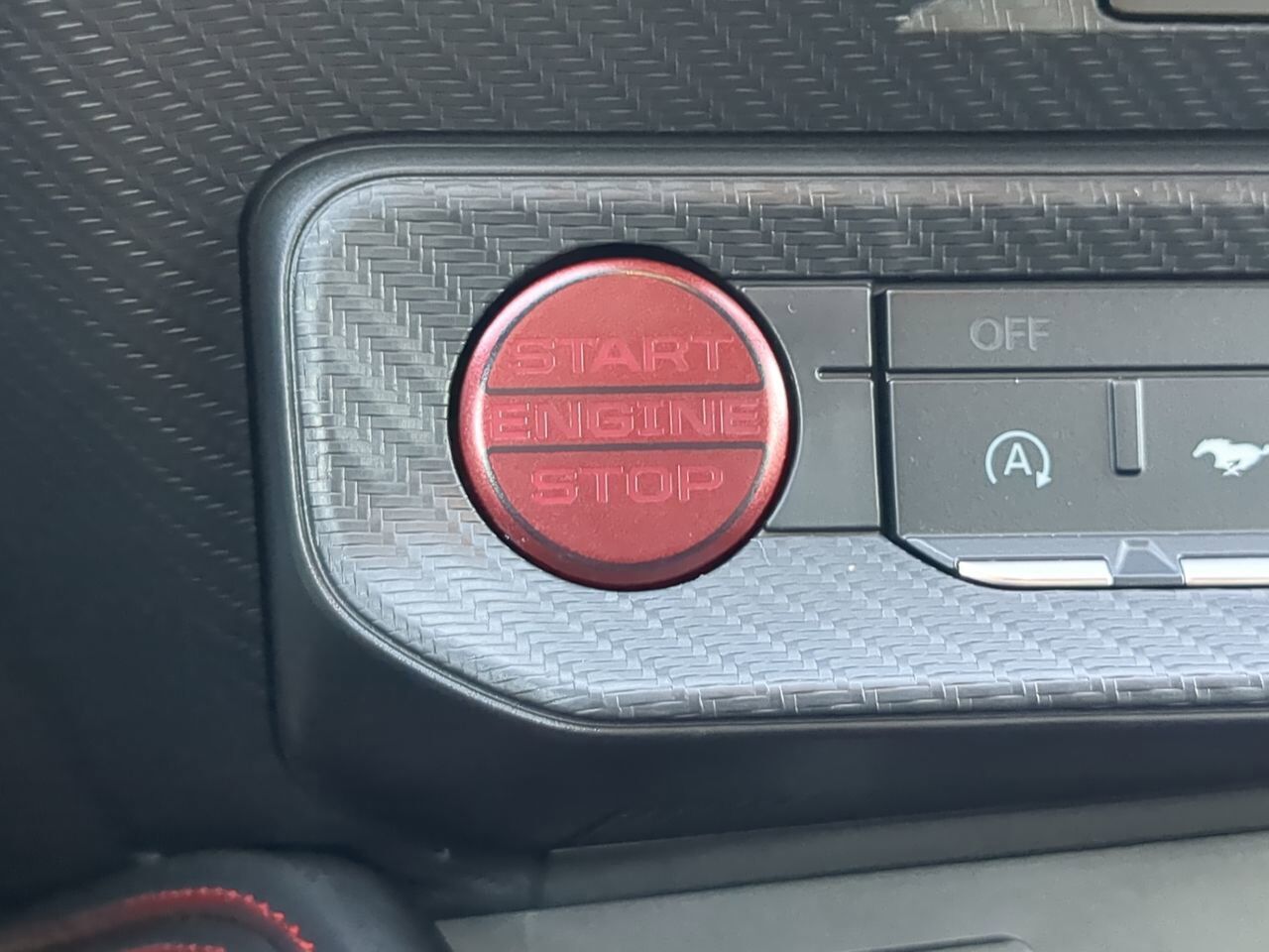 2025 Ford Mustang Premium Appleton WI