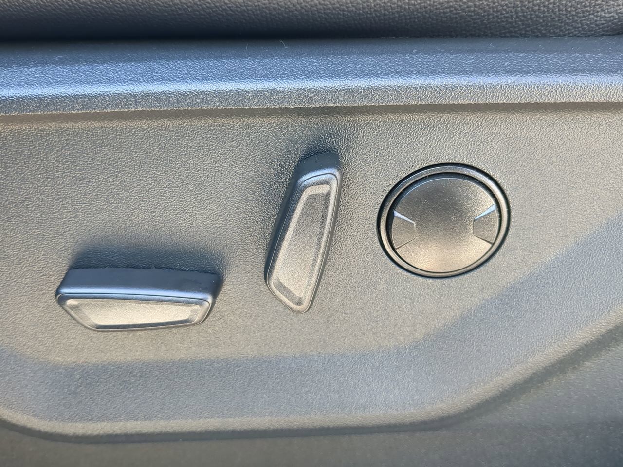 2025 Ford Super Duty F-250 SRW LARIAT Appleton WI